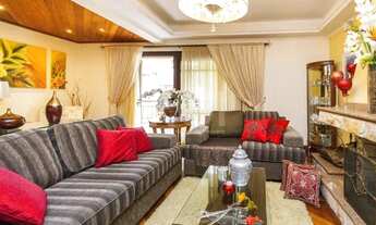 Imagem 3: Casa mobiliada 4 dormitórios, 1 suíte e 3 vagas no bairro Vila Assunção, 350m²