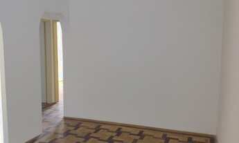 Imagem 4: Apartamento para aluguel possui 85 metros quadrados com 2 quartos em Petrópolis - Porto Al