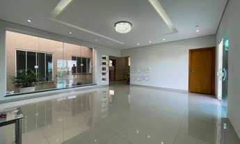 Imagem: Jundiaí - Casa Padrão - Santo Antônio