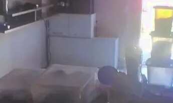 Imagem 6: Vende-se uma casa