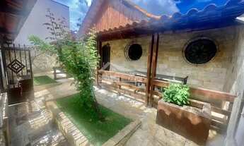 Imagem 4: Casa toda Reformada com 5 quartos, em lote de 300 m². Financio