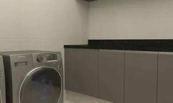 Imagem 2: Casa de condomínio para venda possui 360 metros quadrados com 5 quartos