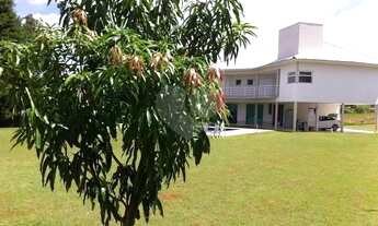 Imagem 5: Sobrado com arquitetura moderna