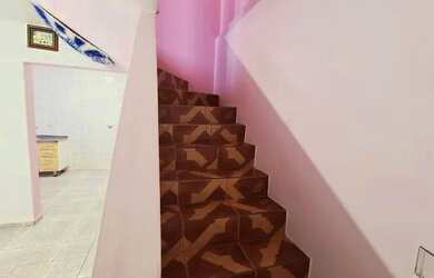 Imagem 4: CA0942 Casa com 1 dormitório, Sobrado 2 Quartos 1 Banheiro à venda por R$ 300.000 - Cidade