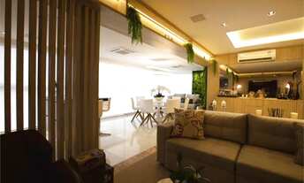 Imagem: Apartamento a venda em Moema, com varanda