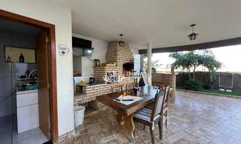 Imagem 5: Casa com 6 quartos à venda, 536 m² por R$ 3.800.000 - Bela Suiça - Zona Sul de Londrina/PR