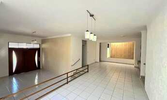 Imagem 6: Belíssima Casa 4/4 Sendo 03 Suites 450m² em Capim Macio