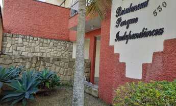 Imagem: Apartamento de dois quartos, garagem