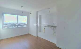 Imagem 2: Apartamento para locação com 56 m², 2 quartos em Passo da Areia - Porto Alegre - RS