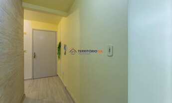 Imagem 7: Apartamento com pátio e churrasqueira, amplo e iluminado