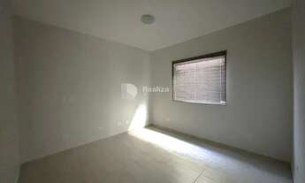 Imagem 4: Sobrado para aluguel possui 250 metros quadrados com 4 quartos