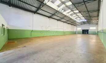 Imagem 2: Galpão comercial de 448m² com 02 banheiros - Vila Carvalho