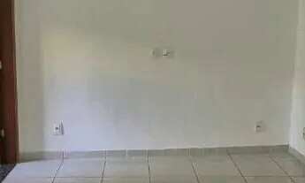 Imagem 2: Casa de 1 Quarto, Sala, Cozinha, Banheiro e Ótima Área ao lado da Mirandela