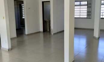 Imagem 3: Casa para Fins Comerciais Próximo ao Hospital Regional