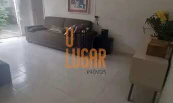 Imagem 2: Um Lugar Imóveis Aluga: Casa de 160m² em terreno de 244m² na Passagem Alacid Nunes, Castan