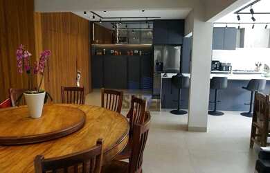 Imagem 5: Sobrado à Venda no Villaggio II em Bauru 360 m² de Terreno, Piscina e Área Gourmet Integr