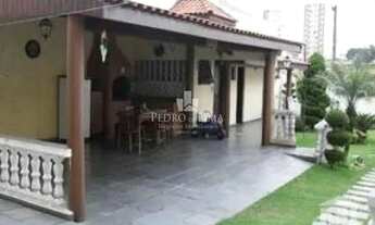 Imagem 7: Sobrado á venda, espaçoso com 3 quartos, espaço gourmet e 6 vagas de garagem no Ermelino M