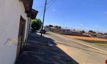 Imagem 3: Casa para Venda em Goiânia, Residencial Buena Vista IV, 2 dormitórios, 1 banheiro, 2 vagas