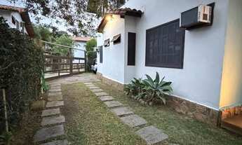 Imagem 3: Excelente casa de 4 suítes pra temporada em Búzios