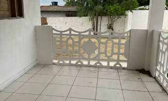 Imagem: Casa em aldeia km 12