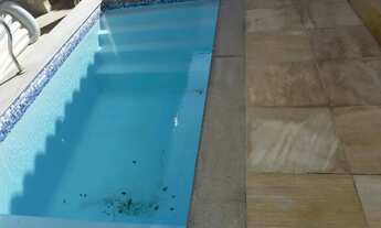 Imagem 2: Casa para Locação em Niterói, São Francisco, 4 dormitórios, 1 suíte, 3 banheiros, 2 vagas