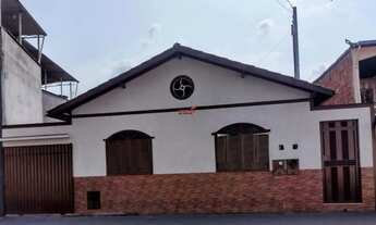 Imagem: Casa contendo 04 quartos para venda no Centro