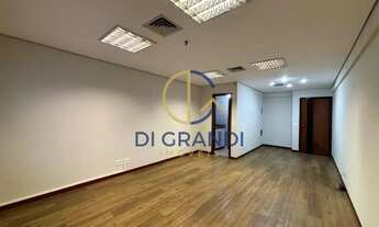 Imagem 2: Sala comercial em condomínio no Centro de Campinas-SP: 1 sala, 1 banheiro, 1 vaga de garag