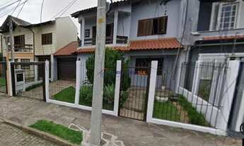 Imagem 2: Sobrado, 3 quartos, 2 vagas, pátio com piscina - Bairro Nonoai