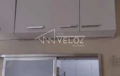 Imagem: Kitnet/Conjugado / Residencial / Centro