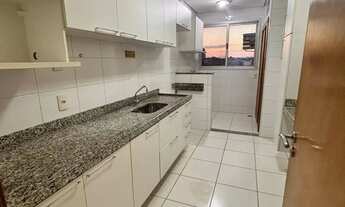 Imagem: Apartamento com armários planejados varanda