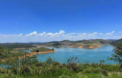 Imagem 2: Terreno Pé na Água em Jacareí