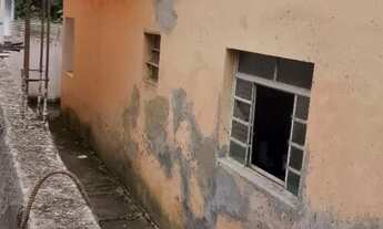 Imagem 4: Casa podendo se transforma em um bela chácara!!!