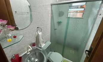 Imagem 7: VENDO CASA COM 02 QUARTOS - CONDOMINIO FECHADO - REFORMADA - AMPLA