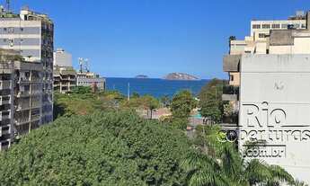 Imagem 2: Cobertura à venda no Leblon. RJ. Vista do mar e Cristo