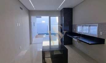 Imagem 2: Casa à Venda no Condomínio Belvedere II com 03 Suítes no Bairro Jardim Imperial - Cuiabá/M