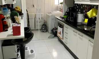 Imagem 5: Apartamento reformado com 87 m², 2 dormitórios sendo 1 suíte e 1 vaga