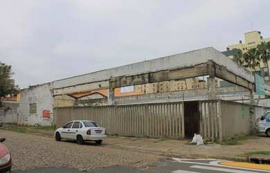 Imagem 6: Porto Alegre - Terreno Padrão - Cristal