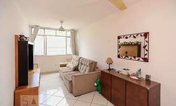 Imagem 2: Apartamento à Venda - Meier, 2 Quartos, 63 m2