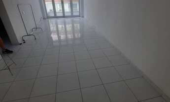 Imagem 1: Apartamento para venda com 75 metros quadrados com 2 quartos em Pitangueiras - Guarujá - S