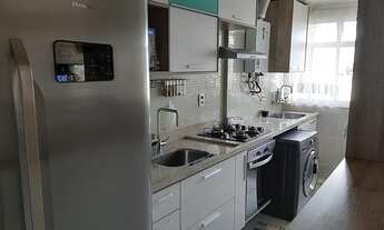 Imagem 5: Imóvel de 2 quartos com suíte, varanda e vaga de garagem no Pechincha com armários em todo