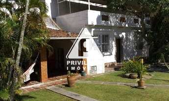 Imagem 5: Casa de rua à venda, 4 quartos, área externa, 8 vagas, 2 lotes, 450m², ARARUAMA - RIO DE J