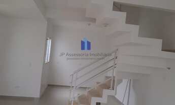 Imagem 3: Sobrado para Venda em Curitiba, Alto Boqueirão, 3 dormitórios, 1 banheiro, 1 vaga