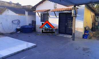 Imagem 4: Casa Linear com excelente quintal, fácil acesso para Av. Brasil