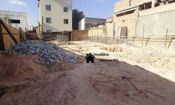 Imagem 4: LINDA AREA PRIVATIVA EM PREDIO INDIVIDUAL 03 QUARTOS NO FONTE GRANDE EM CONTAGEM