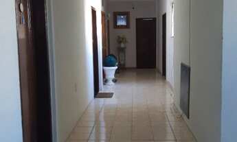 Imagem 3: Vendo um Excelente Apartamento no Ed. Gilberto Mestrinho, em frente à Praça Batista Campos