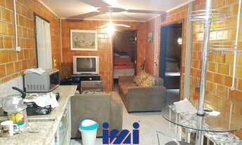 Imagem 5: Casa com espaço de terreno em Praia de leste