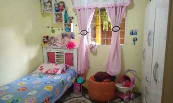 Imagem 6: Casa 3 quartos uma rua fas a divisa com BH