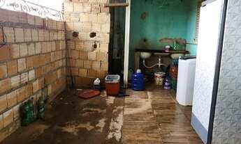 Imagem 2: Excelente Casa com 3Quartos, Perto da Escola Master