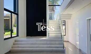 Imagem 2: Belíssima casa assobradada para Venda Condomínio Gaivota 1 - 3 Suítes, piscina, elevador