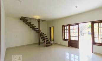 Imagem 2: Casa para Aluguel - Freguesia , 3 Quartos, 200 m2